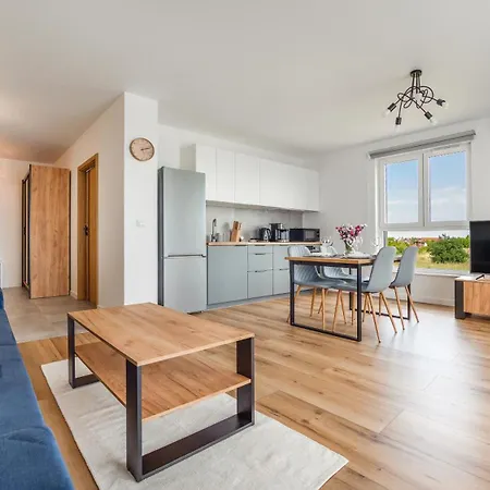 Delux Sun & Snow Osada Cetniewo - Zielona Okolica, Plac Zabaw Apartment Wladyslawowo